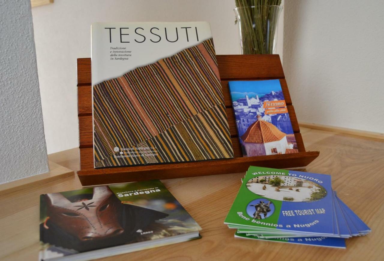 Nuscos Bed&Breakfast Bed and Breakfast Nuoro  Exterior foto