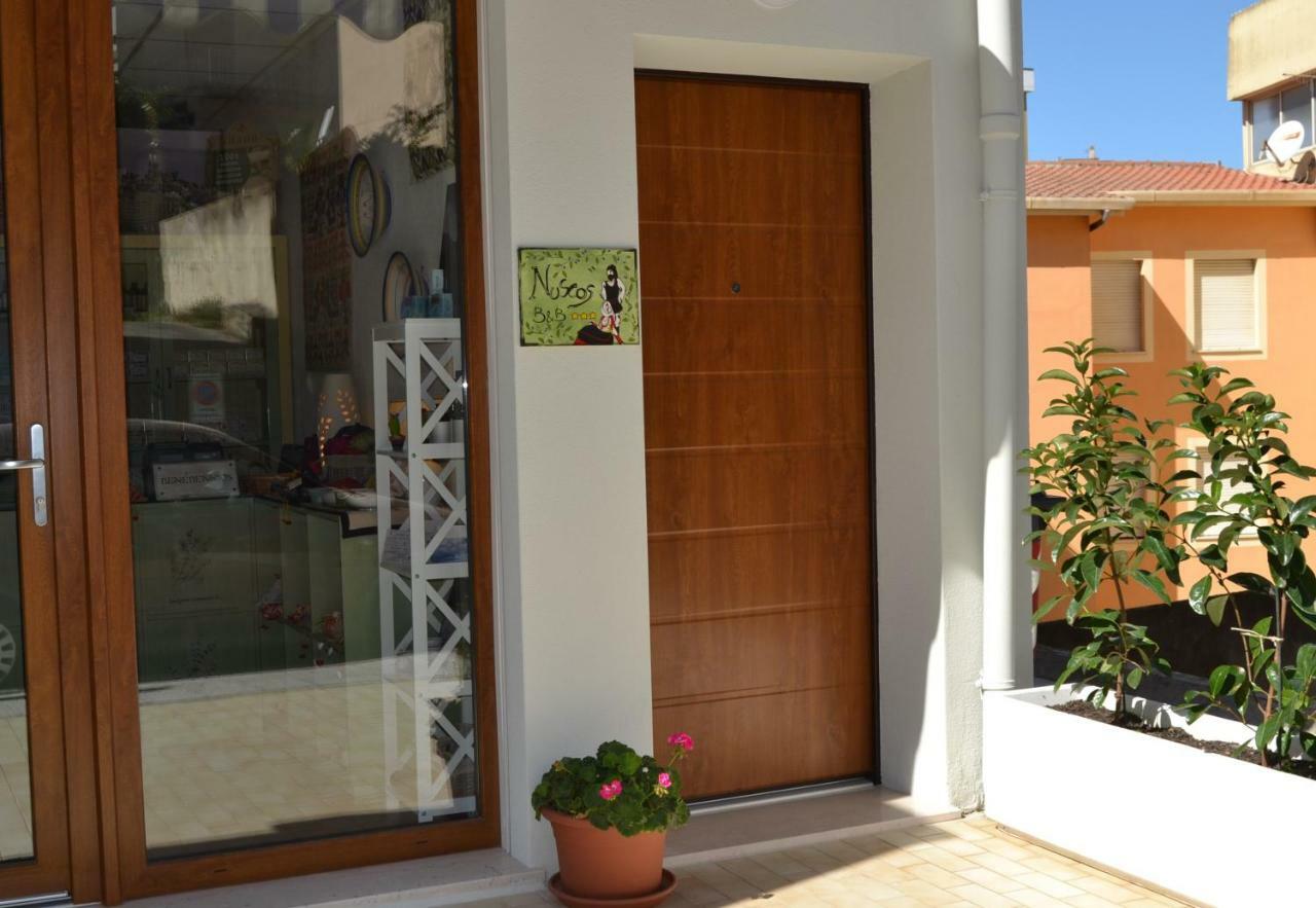 Nuscos Bed&Breakfast Bed and Breakfast Nuoro  Exterior foto