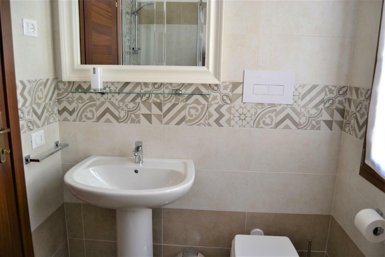 Nuscos Bed&Breakfast Bed and Breakfast Nuoro  Exterior foto