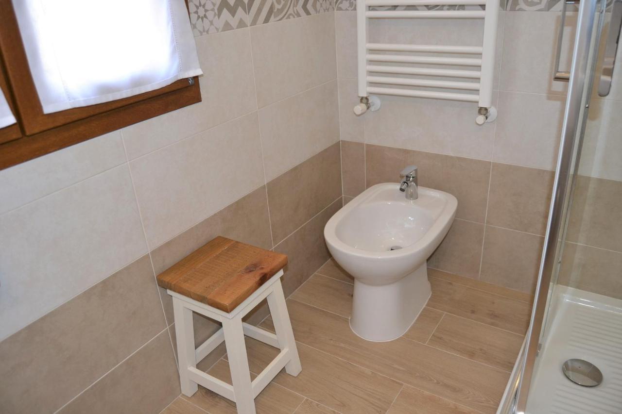 Nuscos Bed&Breakfast Bed and Breakfast Nuoro  Exterior foto